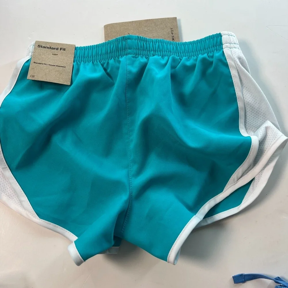 Nike Kids Shorts XS  Dri-Fit Green Standard Fit Running Athletic NWT Retail $25 - Picture 4 of 12